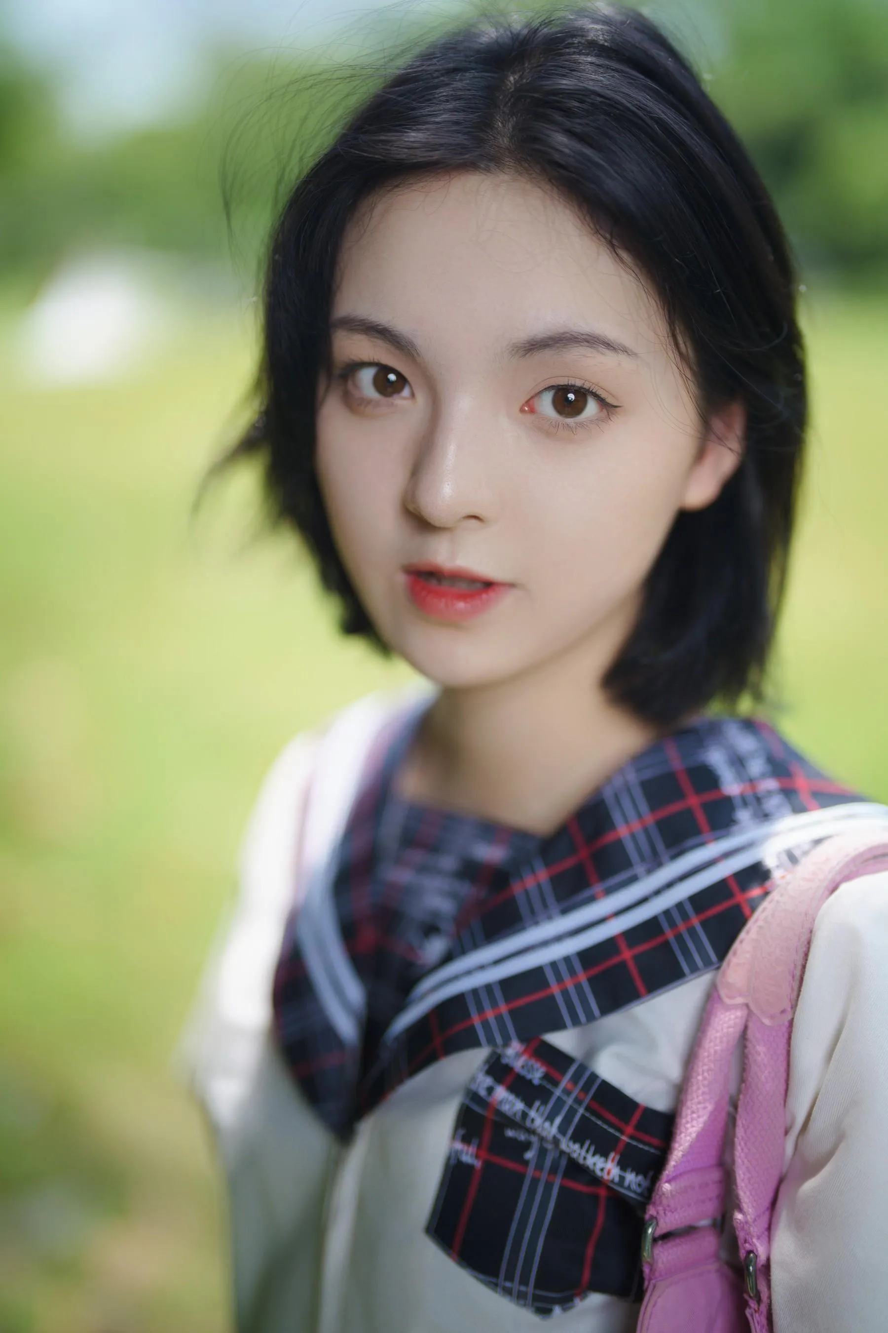 [YITUYU艺图语]2021.11.12 花田里的JK少女 dudu [51P]插图7